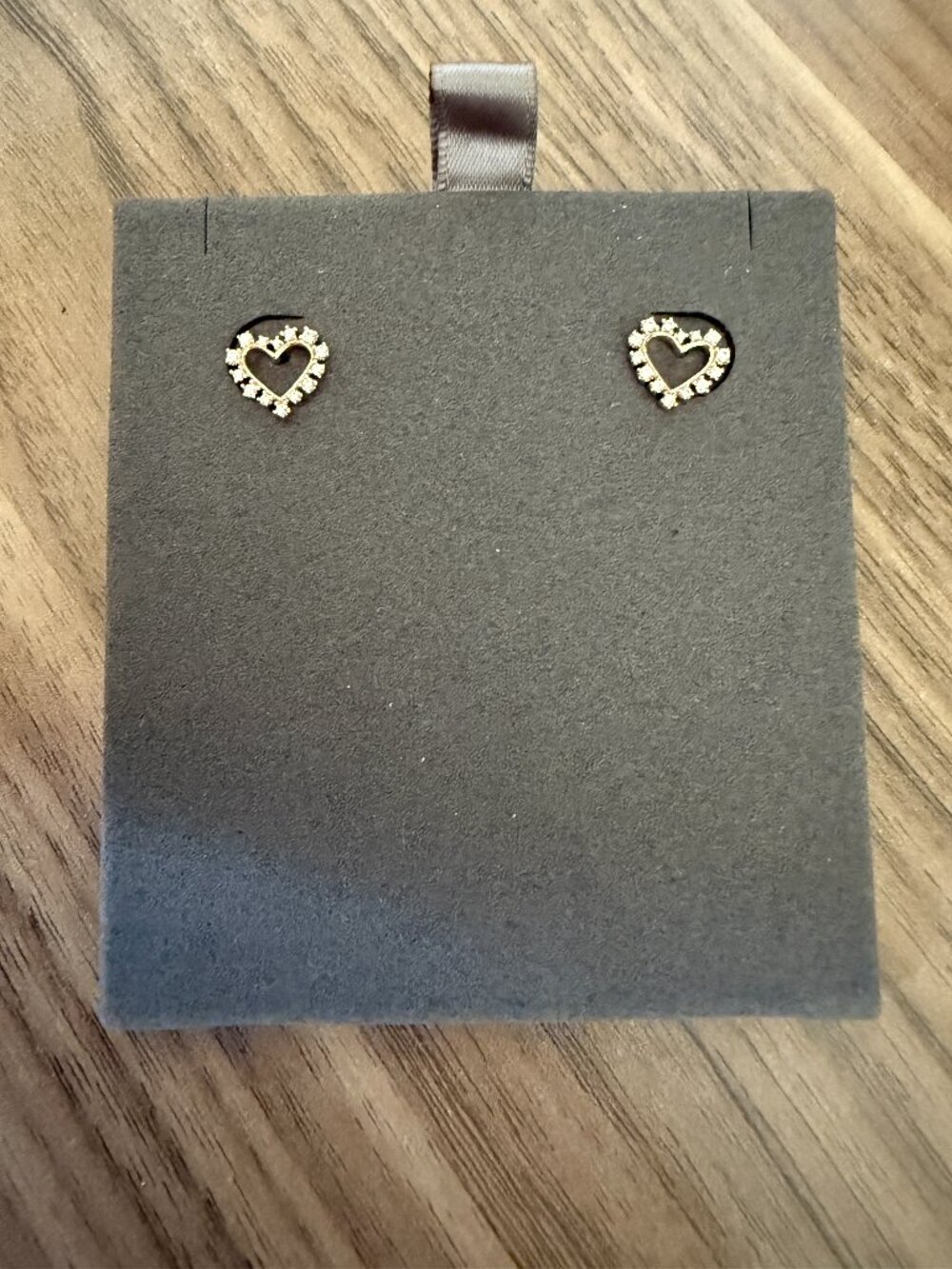 NWT Kendra Scott Ari Heart Rose Gold Crystal Earrings